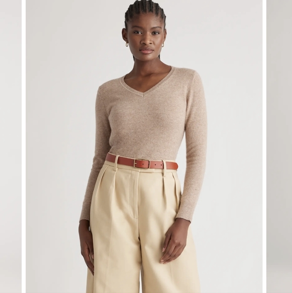 Quince Mongolian Cashmere V-Neck Sweater small - Picture 2 of 10